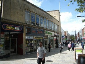 Swindon retail deal for Bristol property agents Hartnell Taylor Cook