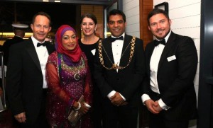 Only Connect’s glamorous networking nets £4,000 for Lord Mayor’s charity