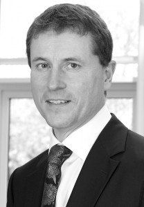 Stephen Rosser re-elected to chief executive post at Clarke Willmott as its growth continues