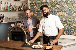 Pioneering partnership puts allergy-free food on the menu at craft beer bar