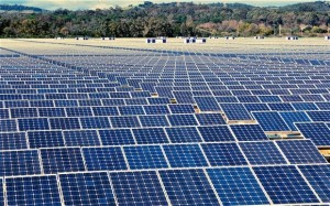 Acquisition of UK’s largest solar park handled by Osborne Clarke