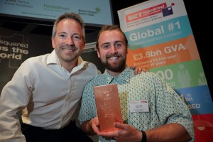 Fast-growing vertical farm tech firm’s elevator pitch lands top prize