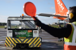 Bristol Airport lands international ‘eco-innovation’ award for near-zero carbon scheme with easyJet